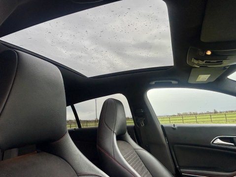 Mercedes-Benz CLA Class CLA220 CDI AMG SPORT ESTATE Panoramic Roof £20 Tax 4