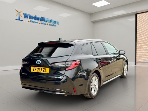 Toyota Corolla 1.8 VVT-h Icon Tech Touring Sports CVT Euro 6 (s/s) 5dr 10