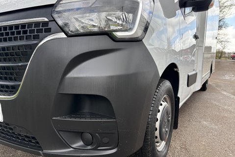 Renault Master LL35 Business 145 ps dCi Low Floor Luton - Air Con / Camera 19