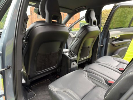 Volvo XC90 T8 TWIN ENGINE R-DESIGN AWD 6