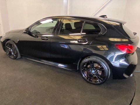 BMW 1 Series 1.5 118i M Sport Auto 5dr 3