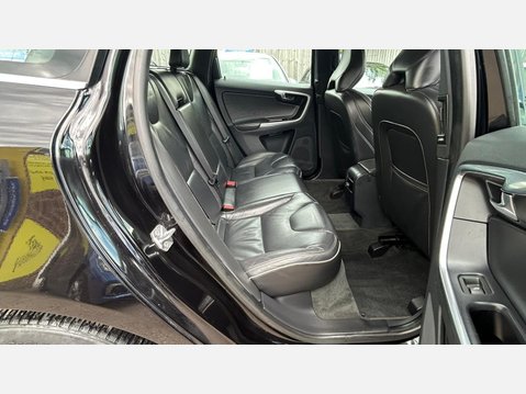 Volvo XC60 2.0 D4 R-Design Lux Nav Euro 6 (s/s) 5dr 22