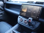 Land Rover Defender 110 2026  MODEL D350 HARD TOP X-DYNAMIC HSE SEEKER STYLED  REAR GENUINE SEATS 25