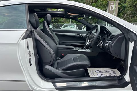Mercedes-Benz E Class E200 CGI BLUEFF SPORT COUPE AUTOMATIC - LOW MILEAGE -FULL SERVICE HISTORY  17