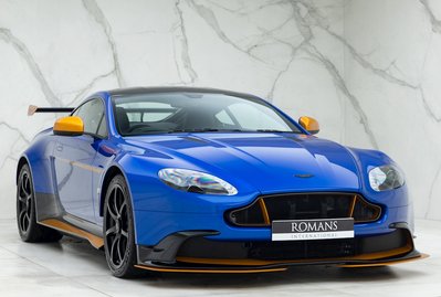 Aston Martin Vantage GT8 