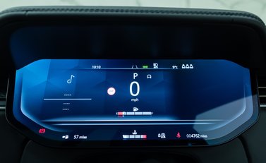 Land Rover Range Rover D350 AUTOBIOGRAPHY LWB 24