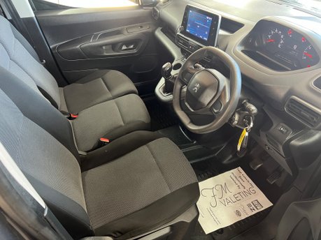 Peugeot Partner BLUEHDI PROFESSIONAL L1 7