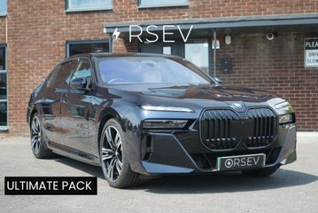 BMW I7 EDRIVE50 M SPORT Ultimate Pack Theatre Screen Bowers&Wilkins No Lux Tax VQ