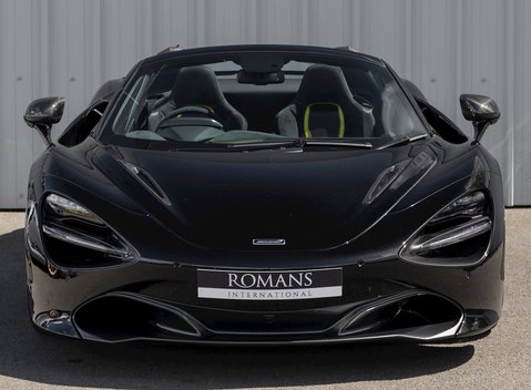 McLaren 720S Spider Performance 4