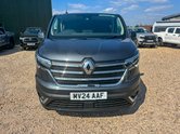 Renault Trafic Crew Cab AUTO LWB L2H1 Sport LI30 A/C Alloys Nav Sensors Tow Bar EURO 6 4