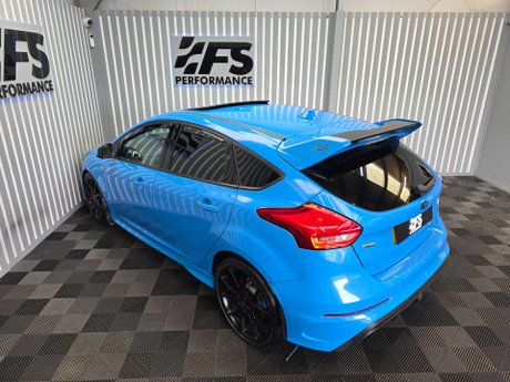 Ford Focus 2.3T EcoBoost RS Hatchback 5dr Petrol Manual AWD Euro 6 (s/s) (350 ps) 17
