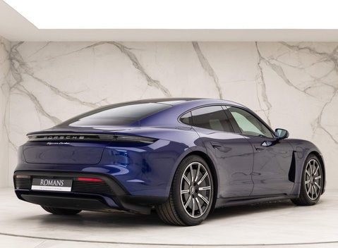 Porsche Taycan TURBO 93KWH 24