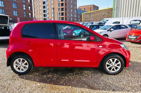 Skoda Citigo 1.0 SE MPI.. 5 SERVICES.. STUNNING EXAMPLE! 64 MPG! LOW INSURANCE! 12