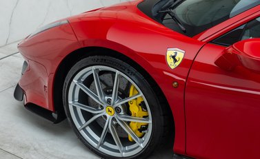 Ferrari 488 Pista 33