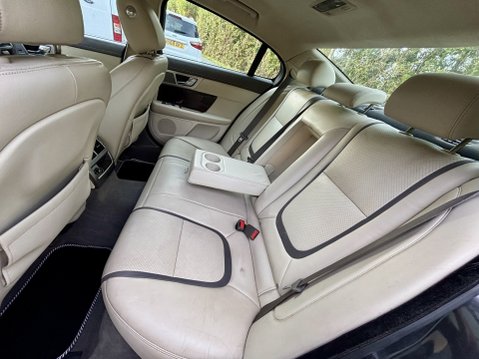 Jaguar XF D PORTFOLIO Low Mileage FSH 13