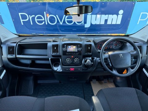 Peugeot Boxer 2.2 435 17seat Non-D1 accessible minibus CanDrive with A/C and Cruise. L3 H 5