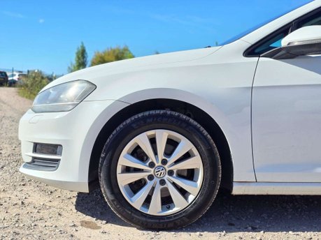Volkswagen Golf 1.2 TSI BlueMotion Tech S Hatchback 5dr Petrol DSG Euro 5 (s/s) (105 ps) 33