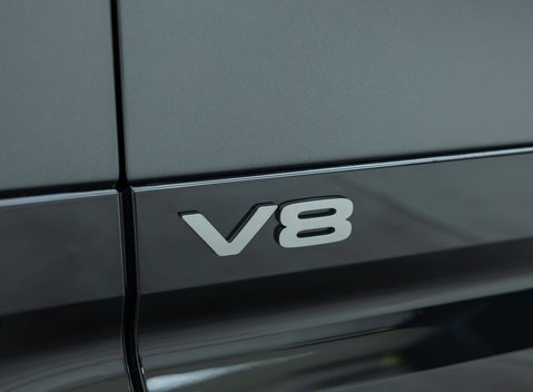 Land Rover Defender 90 V8 Carpathian Edition 29