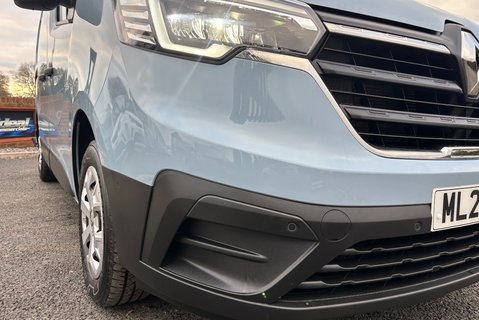 Renault Trafic SL28 Business Plus 130 ps dCi - Twin Side Loading Doors 25