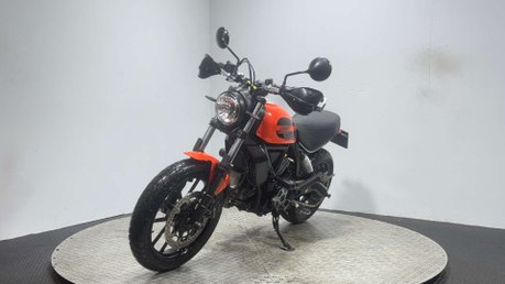 Ducati Scrambler 400 SIXTY 2 2016 14K NEW MOT A2 READY FULL SERVICE SPORTS EXHAUST 400CC 6