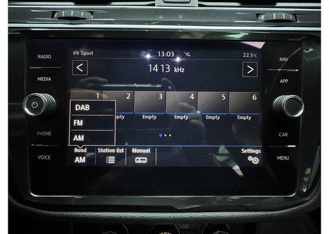 Volkswagen Tiguan 2.0 TDI R-Line SUV 5dr Diesel DSG 4Motion Euro 6 (s/s) (150 ps) 81