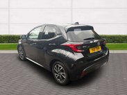 Toyota Yaris 1.5 Yaris Design HEV CVT 5dr 6