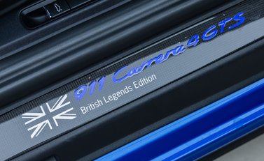 Porsche 911 Carrera 4 GTS (991.2) British Legends Edition 25