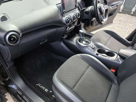 Nissan Juke 1.6 N-Connecta SUV 5dr Petrol Hybrid Auto Euro 6 (143 ps) 57
