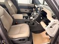 Land Rover Defender 3.0 D250 MHEV SE Auto 4WD Euro 6 (s/s) 5dr 5