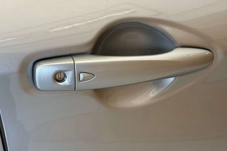 Nissan Qashqai 1.2 DIG-T N-Connecta SUV 5dr Petrol Manual Euro 6 (s/s) (115 ps) 71