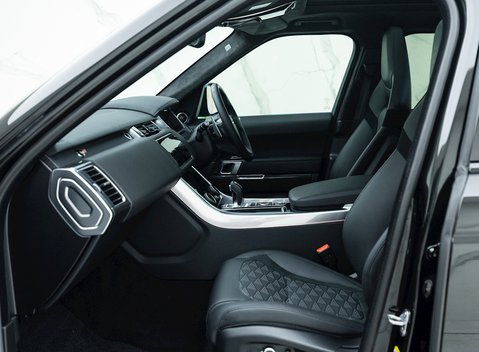 Land Rover Range Rover Sport 5.0 SVR Carbon Edition 15