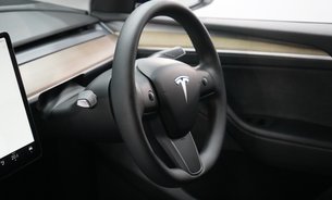Tesla Model Y RWD Comfort Suspension One Owner Heated Steering Wheel and Seats VATQ 21