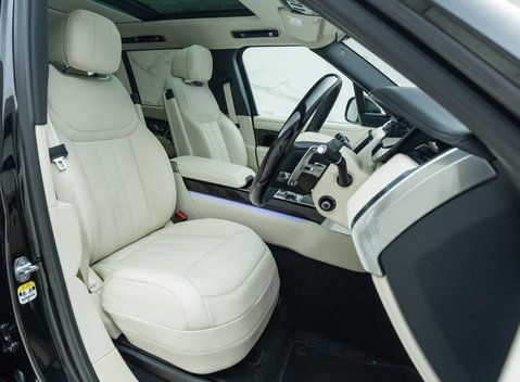 Land Rover Range Rover P400 AUTOBIOGRAPHY LWB 7 Seater 14