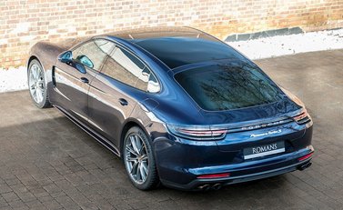 Porsche Panamera Turbo S E-Hybrid Executive 10