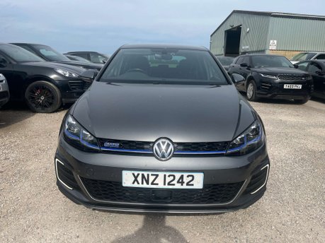 Volkswagen Golf 1.4 Golf GTE Advance Semi-Auto 5dr 4