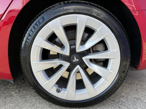 Tesla Model 3 (Dual Motor) Long Range Saloon 4dr Electric Auto 4WDE (346 ps) 16