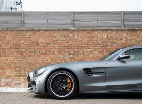 Mercedes-Benz AMG GT R GT R 28