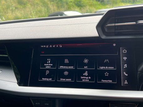 Audi S3 2.0 S3 Sportback TFSI Quattro Semi-Auto 4WD 5dr 30