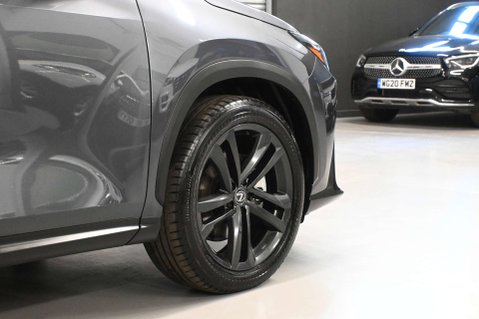 Lexus NX 2.5 NX 350h CVT 4WD 5dr 9
