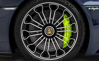 Porsche 918 Spyder 10