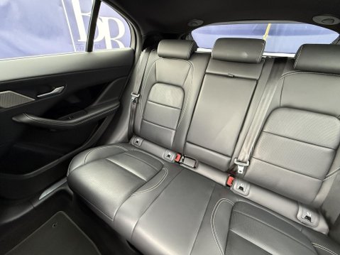 Jaguar I-Pace 400 90kWh R-Dynamic SE Black SUV 5dr Electric Auto 4WD (400 ps) 27