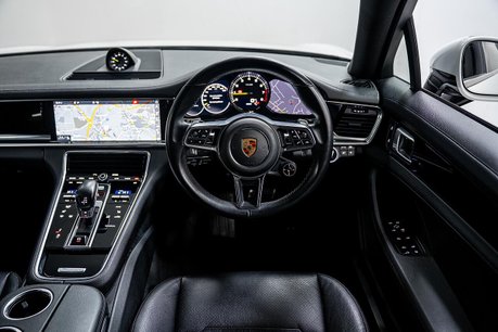 Porsche Panamera 2.9 V6 E-Hybrid 14kWh 4 Sport Turismo 5dr Petrol Plug-in Hybrid PDK 4WD Eur 18