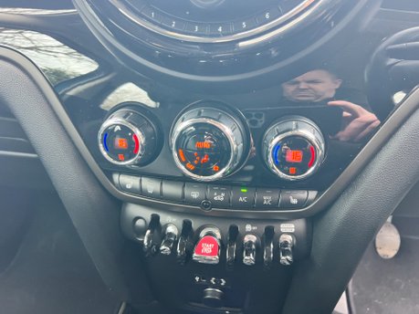 Mini Countryman COOPER 1.5 Chilli Pack 5dr 13