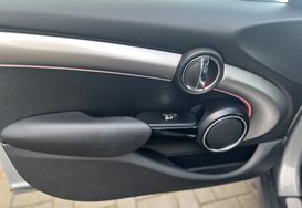 Mini Hatch COOPER EXCLUSIVE 5 DOOR AUTOMATIC 32