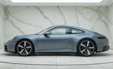 Porsche 911 Carrera T (992.2) 2