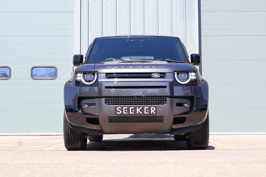 Land Rover Defender 110 BRAND NEW HARD TOP X-DYNAMIC HSE WITH A GENUINE REAR SEAT CONVERSION 2