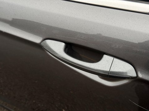 Ford Mondeo 2.0 TDCi Zetec Euro 6 (s/s) 5dr 27