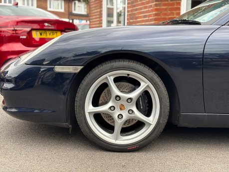 Porsche 911 3.6 996 Carrera 2 Cabriolet 2dr Petrol Tiptronic S (274 g/km, 315 bhp) 4