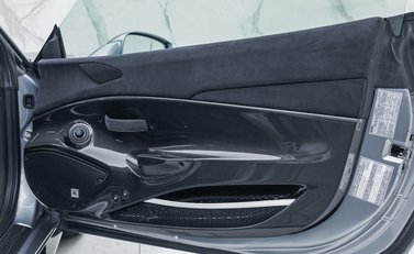 Ferrari 488 Pista 34