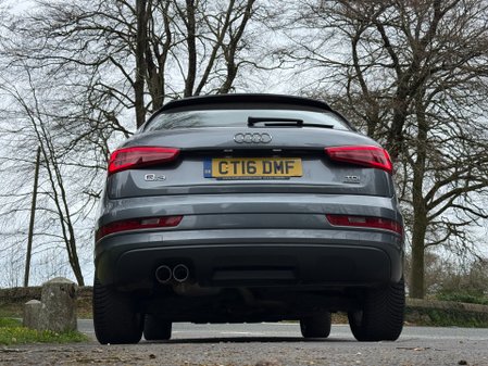 Audi Q3 TDI QUATTRO SE 18